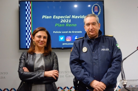 Raquel Ruz junto al superintendente de la Policía Local (AYUNTAMIENTO) 