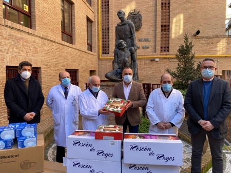 Imagen de la entrega del material (PP) 