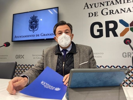 El concejal del PP en el Ayuntamiento de Granada, Carlos Ruiz Cosano (PP)