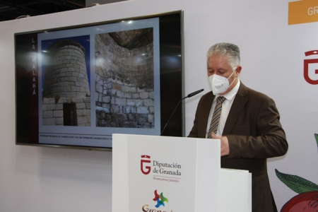 El Diputado de Obras públicas, José Maria Villegas (DIPGRA) 