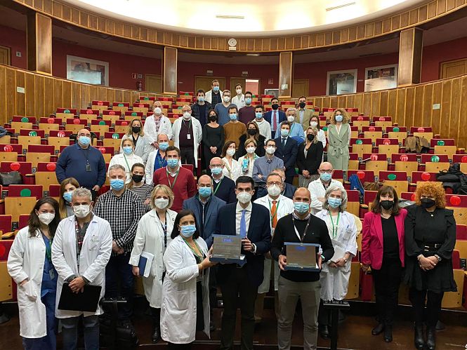 El Hospital Universitario Virgen de las Nieves reconocido como el hospital español con el mejor servicio de atención (ATREVIA) El Hospital Universitario Virgen de las Nieves reconocido como el hospital español con el mejor servicio de atención (ATREVIA)