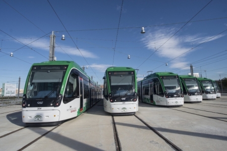 Trenes del Metro de Granada (JUNTA)