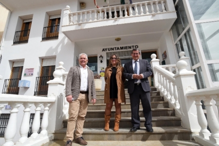 Imagen de la visita a Zafarraya (R. MARTÍNEZ / DIPGRA) 