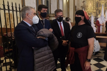 El vicepresidente de la Junta, Juan Marín, en una visita a templos en el Realejo (JUNTA)