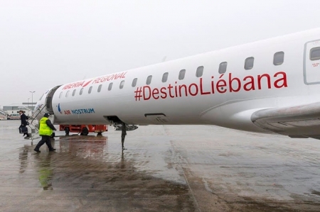 Avion de Air Nostrum en el aeropuerto Seve ballesteros-Santander (GOBIERNO DE CANTABRIA) 
