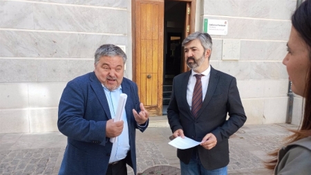 Andaluces Levantaos registra su recurso contra la candidatura de Macarena Olona (Vox) ante la Junta Electoral de Granada (ANDALUCES LEVANTAOS)