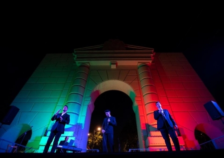 Actuación de Sognare en la inauguración de la Feria del Corpus (JUANJO IBÁÑEZ) 