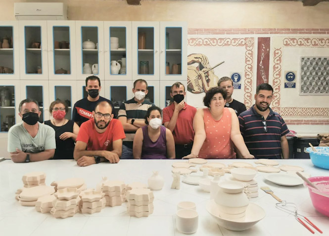 Participantes en el Programa Experimental de Formación Dual en Artesanía Inclusiva (PURÍSIMA CONCEPCIÓN) Participantes en el Programa Experimental de Formación Dual en Artesanía Inclusiva (PURÍSIMA CONCEPCIÓN)