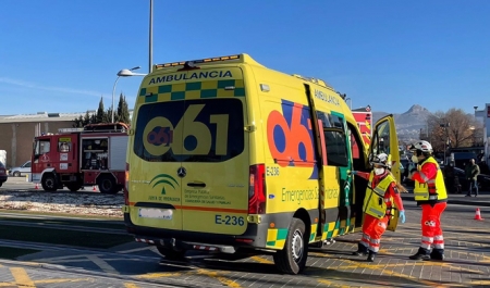 Ambulancia en una imagen de archivo (EMERGENCIAS 112 ANDALUCÍA) 