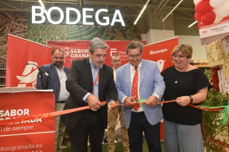 Inauguración del stand de `Sabor Granada` (R. MARTÍNEZ / DIPGRA)