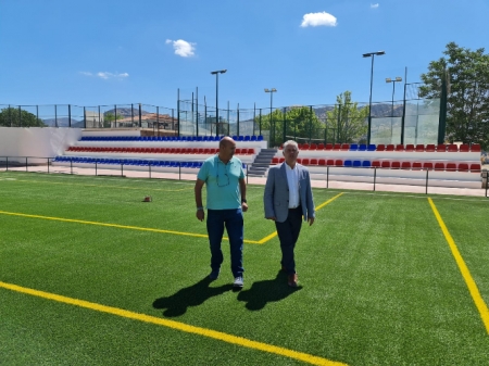 Visita al campo de fútbol de Colomera (DIPGRA) 
