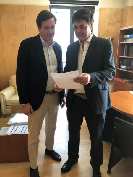 Los diputados nacionales del PP, Carlos Rojas y Pablo Hispán (PP)