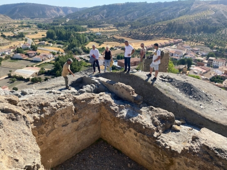 Visita al Castillo Medieval de la Peza (DIPGRA)