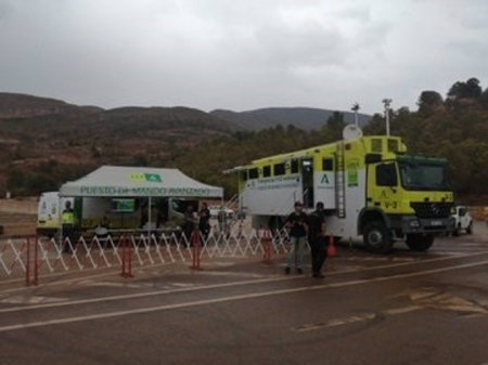 Imagen del Puesto de Mando Avanzado para la lucha contra el incendio forestal de Los Guájares (PLAN INFOCA) 