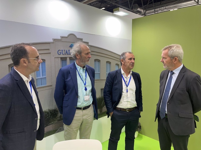 El Puerto de Motril se reúne con representantes del sector hortofrutícola (AUTORIDAD PORTUARIA DE MOTRIL) El Puerto de Motril se reúne con representantes del sector hortofrutícola (AUTORIDAD PORTUARIA DE MOTRIL)
