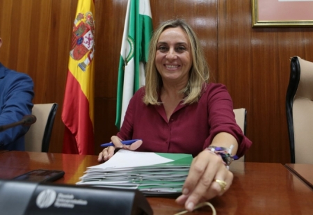 La  Consdjer9de Fomento, Marifrán Carazo (JUNTA) 