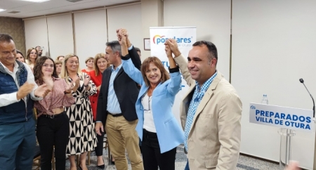 Anabel Delgado encabezará la lista del PP de Otura (PP)