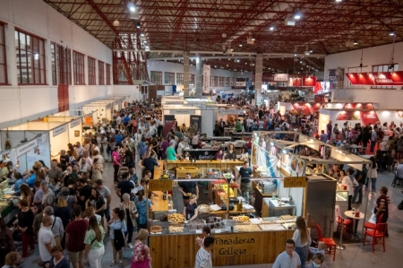 Gran afluencia de gente en la Feria de Muestras (FERMASA) 
