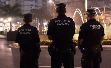 Agentes de Policía Local de Motril, en imagen de archivo (AYUNTAMIENTO) 