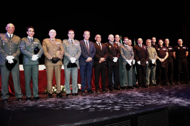Imagen del homenaje (AYTO. PINOS PUENTE)