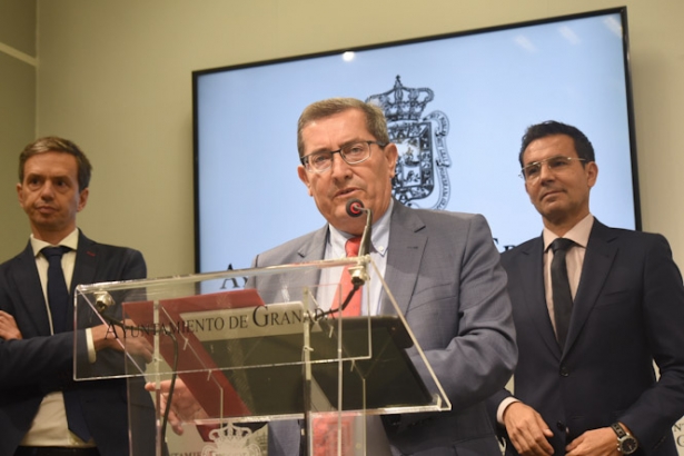 Presentación del proyecto en el Ayuntamiento de Granada (R. MARTÍNEZ/DIPGRA)