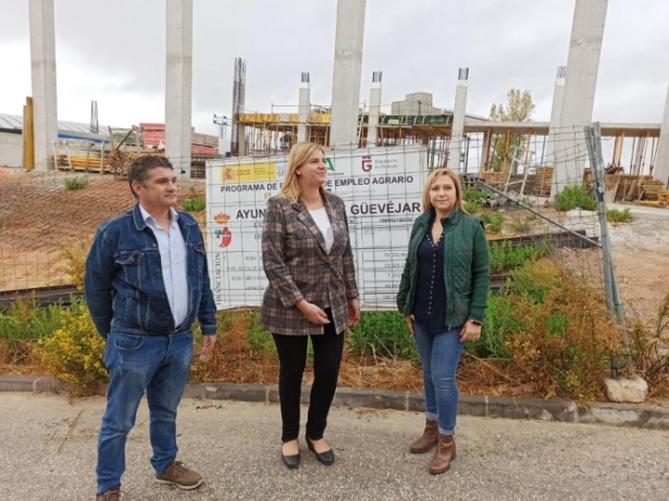 La Delegada ha visitado Güevejar (JUNTA)