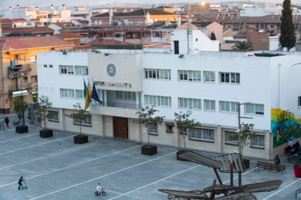 Vista panorámica del Ayuntamiento de Armilla (AYTO. ARMILLA)
