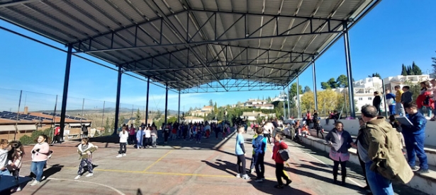 Inauguración de la cubierta de la pista del colegio Los Llanos (AYTO. MONACHIL)