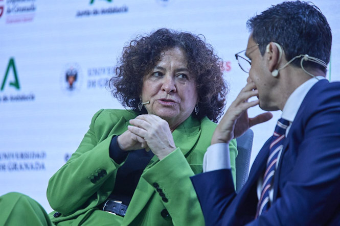La rectora de la Universidad de Granada, Pilar Aranda, interviene durante el desayuno informativo de Europa Press (JESÚS HELLÍN/ EUROPA PRESS) La rectora de la Universidad de Granada, Pilar Aranda, interviene durante el desayuno informativo de Europa Press (JESÚS HELLÍN/ EUROPA PRESS)