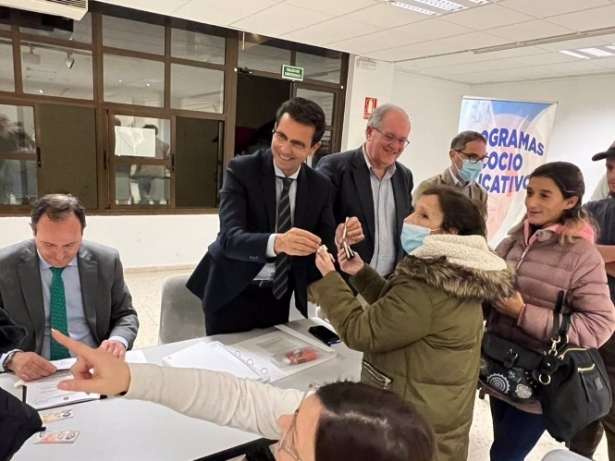 Acto de firma para la nueva fase de reforma de Santa Adela (AYUNTAMIENTO) 