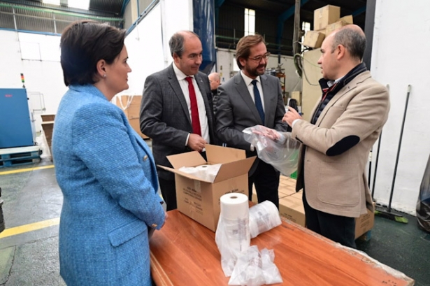 Visita a la empresa Plásticos Alhambra. (JUNTA DE ANDALUCÍA)