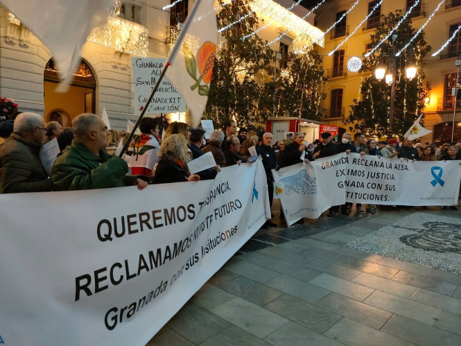 Concentración en Granada para reclamar transparencia en el proceso de la Agencia de Inteligencia Artifificial (EUROPA PRESS) Concentración en Granada para reclamar transparencia en el proceso de la Agencia de Inteligencia Artifificial (EUROPA PRESS)
