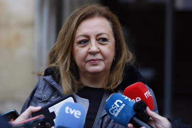 La que fuera directora de la Alhambra, María del Mar Villafranca, atiende a los medios de comunicación antes del inicio del juicio contra la excúpula de la Alhambra por el `caso audioguías` (ÁLEX CÁMARA - EUROPA PRESS) La que fuera directora de la Alhambra, María del Mar Villafranca, atiende a los medios de comunicación antes del inicio del juicio contra la excúpula de la Alhambra por el `caso audioguías` (ÁLEX CÁMARA - EUROPA PRESS)