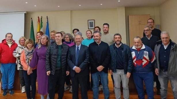 Acto con el candidato socialista a la Alcaldía de Torrenueva Costa, Víctor Sánchez (PSOE) 
