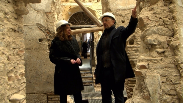 Rocío Díaz y Fernando Egea, en el baño Hernando de Zafra (EUROPA PRESS)
