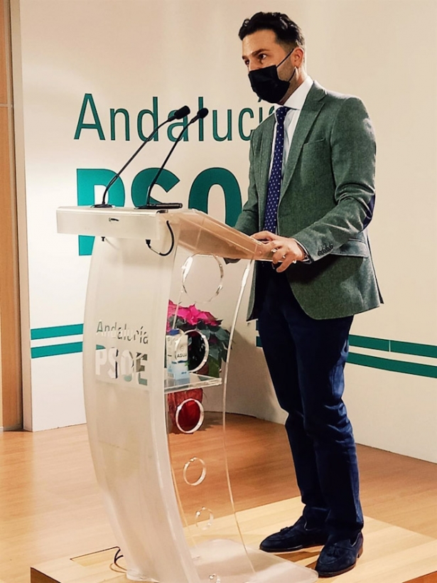 El secretario de Organización del PSOE de Andalucía, Noel López, en rueda de prensa en Granada, en imagen de archivo (PSOE-A)