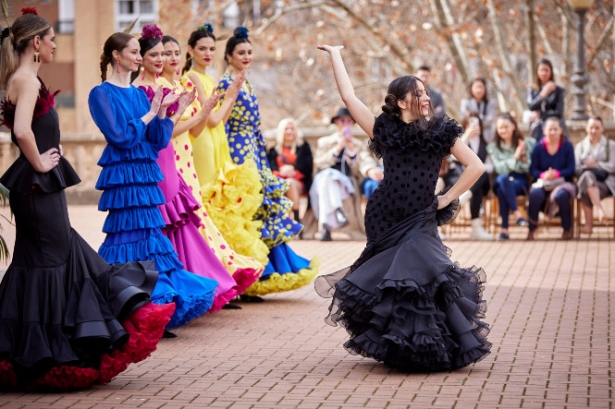 (PASARELA FLAMENCA) 