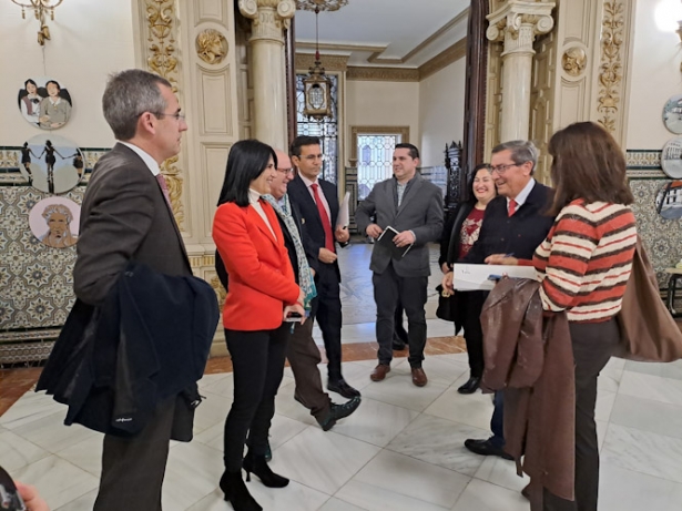 Mesa del aeropuerto (SUBDELEGACIÓN)