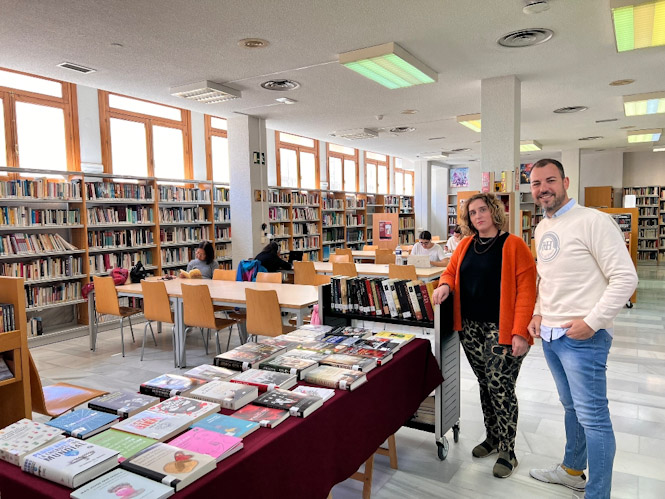 NUEVOS TÍTULOS EN LA BIBLIOTECA MUNICIPAL