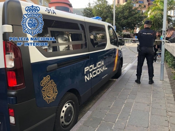 Agente de la Policia Nacional (POLICÍA NACIONAL)