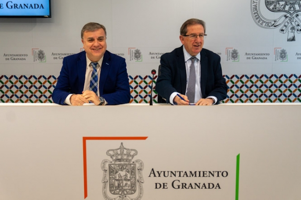 Luis González y Francisco Fuentes en rueda de prensa (PP)