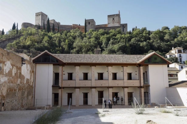 El Maristán, en el Albaicín, con la Alhambra al fondo, en imagen de archivo (ÁLEX CÁMARA - EUROPA PRESS) 