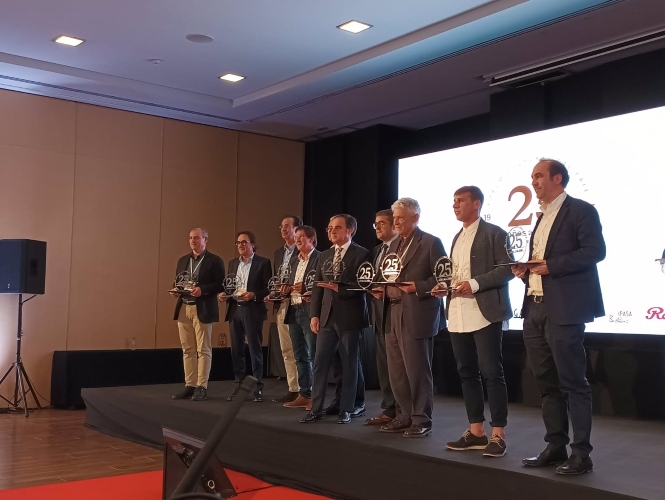 El Fórum Cultural del Café celebra su 25 aniversario en Granada y reúne a más de un centenar de profesionales del café (FÓRUM CULTURAL DEL CAFÉ) El Fórum Cultural del Café celebra su 25 aniversario en Granada y reúne a más de un centenar de profesionales del café (FÓRUM CULTURAL DEL CAFÉ)