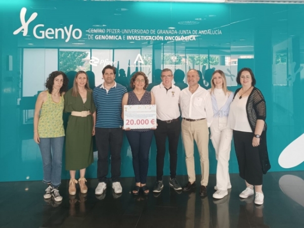 Entrega de la donación (JUNTA)