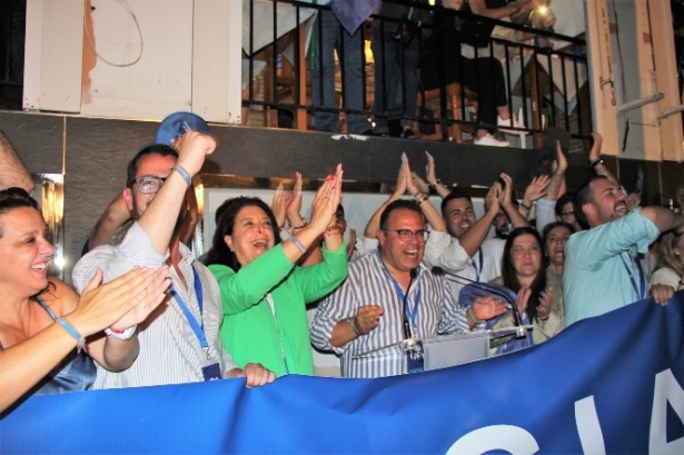 El PP de Almuñécar celebra la victoria aplastante (PP)