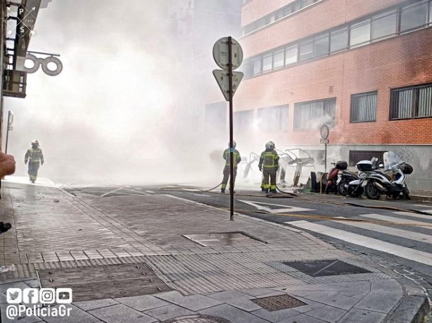 Imagen del incendio (POLICIA LOCAL GRANADA)