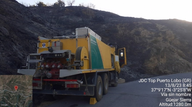 Estabilizado un incendio en Güéjar Sierra, en el paraje de `Cortijo Balderas` (INFOCA)
