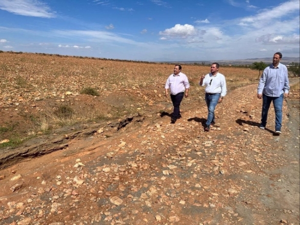 Visita de la Diputación de Granada a Cogollos de Guadix (DIPUTACIÓN) 