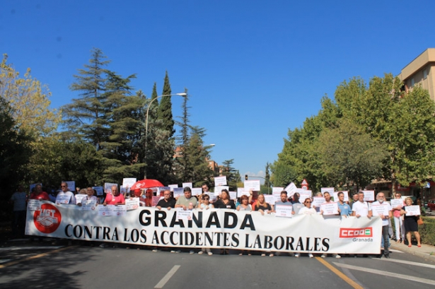 Concentración contra los accidentes laborales (CCOO)