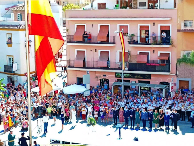 Almuñécar rinde homenajes a agentes de la Guardia Civil con motivo de la festividad de su patrona (AYTO ALMUÑÉCAR) Almuñécar rinde homenajes a agentes de la Guardia Civil con motivo de la festividad de su patrona (AYTO ALMUÑÉCAR)